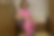 robyn-james-locker-room-tease-101.jpg