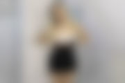 molly-bathroom-stripdown-101.jpg