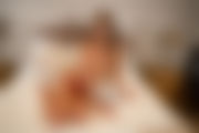 tara-come-to-bed-104.jpg