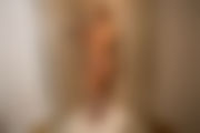 robyn-wet-and-naked-140.jpg
